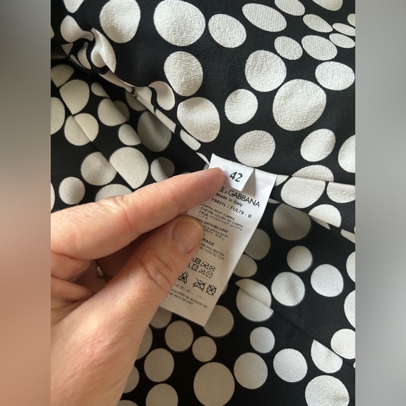 Dolce & Gabbana Woman's Black Leather Jacket, Size 42 - Picture 5 of 13